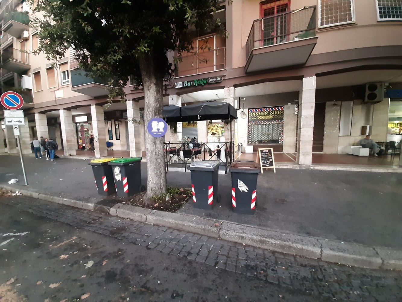 Gewerbliche Immobilie in Rome, Italy 30m², Nr. 255574