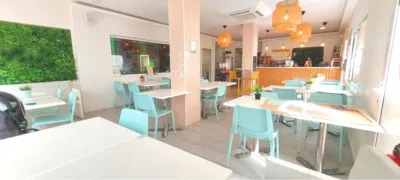 Gewerbliche Immobilie in Fuengirola, Spain 400m², Nr. 77125
