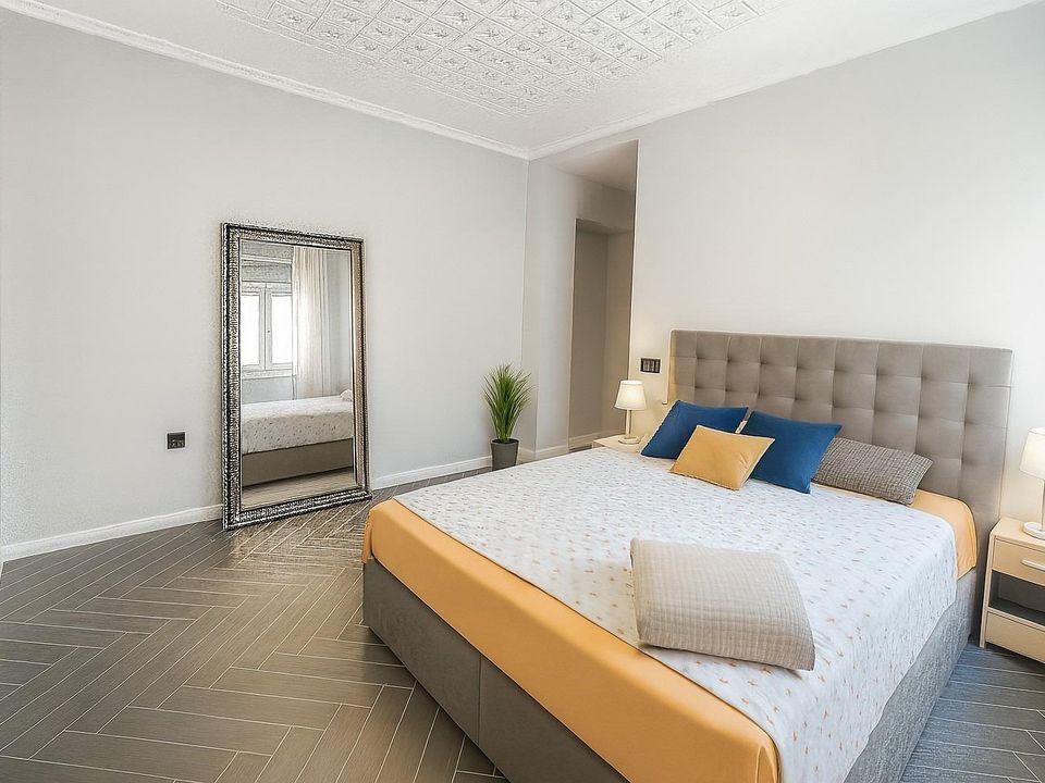 Квартира с 3 спальнями в Аликанте, Испания № 180269