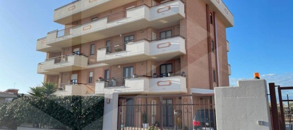 1 bedroom Apartment in Manfredonia, Italy No. 24106 3