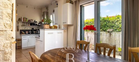 Casa de 6 dormitorios en La Celle-Saint-Cloud, France No. 181578 34