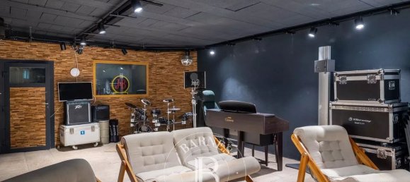 Casa de 6 dormitorios en La Celle-Saint-Cloud, France No. 181578 41