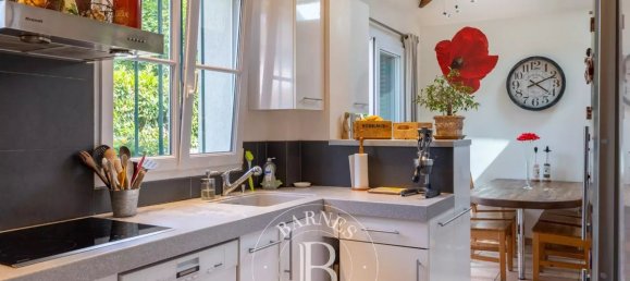 Casa de 6 dormitorios en La Celle-Saint-Cloud, France No. 181578 10