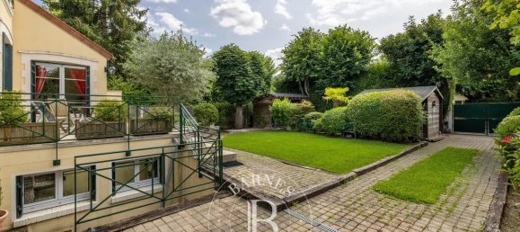 Casa de 6 dormitorios en La Celle-Saint-Cloud, France No. 181578 59