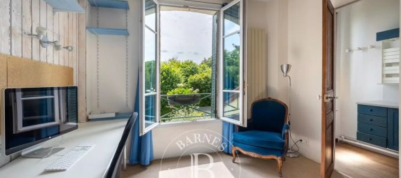 Casa de 6 dormitorios en La Celle-Saint-Cloud, France No. 181578 22