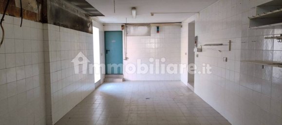 5 rooms Commercial property in Udine, Italy No. 204695 12