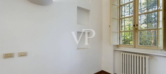 Квартира с 4 комнатами в Монца, Италия № 135522 10