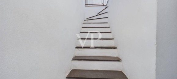 Квартира с 4 комнатами в Монца, Италия № 135522 18