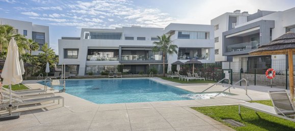 2 Schlafzimmer Wohnung in Estepona, Spain, Nr. 139308 2