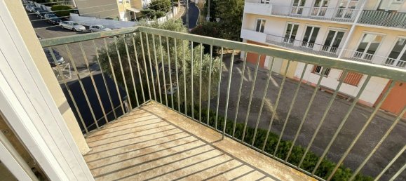 3 bedrooms Apartment in Beziers, France No. 361656 3
