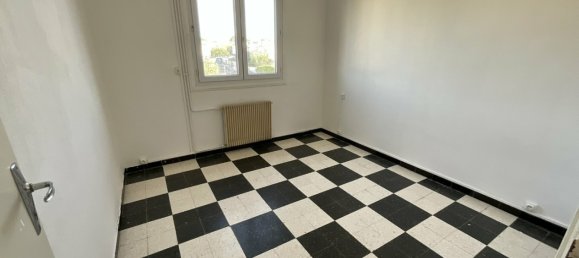 3 bedrooms Apartment in Beziers, France No. 361656 9