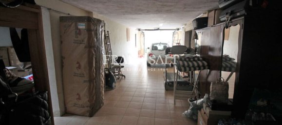 3 bedrooms Villa in Kappara, Malta No. 3541 2