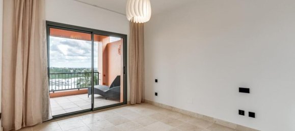 2 bedrooms Apartment in Estepona, Spain No. 183698 8