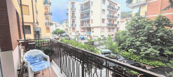 2 rooms Apartment in Finale Ligure, Italy No. 267966 4