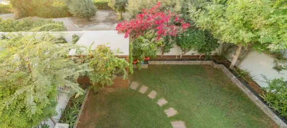Casa geminada T4 em Mudon, UAE N.º 108350 20