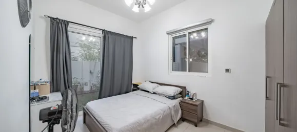 Casa geminada T4 em Mudon, UAE N.º 108350 3