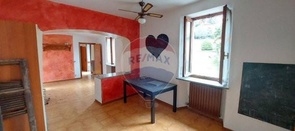 3-Zimmer Wohnung in Gemonio, Italy, Nr. 24468 5