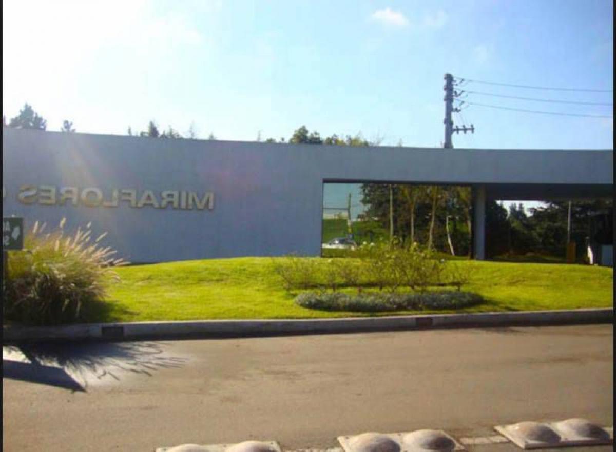 Casa T3 em Escobar, Argentina N.º 90931