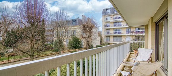 4 bedrooms Apartment in Versailles, France No. 291775 13