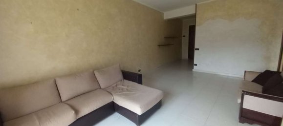 4 rooms Apartment in Palermo, Italy No. 294510 3