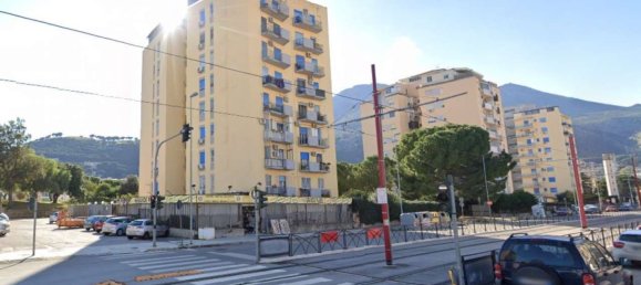 4 rooms Apartment in Palermo, Italy No. 294510 18