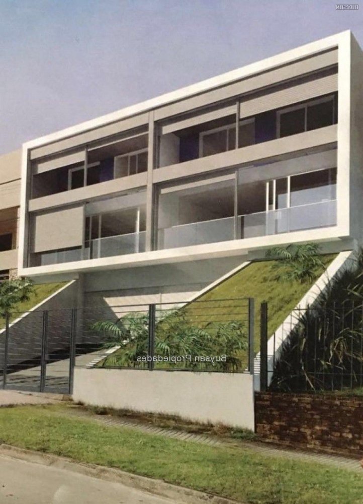 3 bedrooms House in Montevideo, Uruguay No. 11613