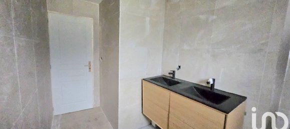 3 bedrooms House in La Chapelle-Saint-Mesmin, France No. 220962 10