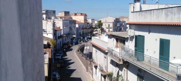 Квартира с 4 комнатами в Искителла, Италия № 177838 9