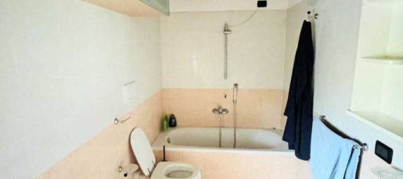 Пентхаус с 1 спальней в Айруно, Италия № 327769 10