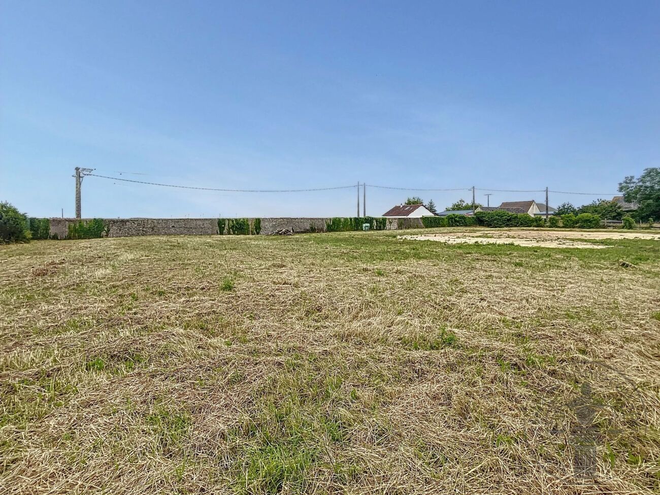 Grundstück in Pussay, France, Nr. 289225