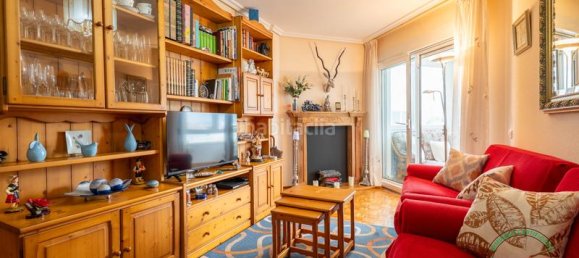 1 bedroom Apartment in Gijon, Spain No. 173702 2