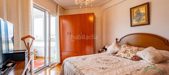 1 bedroom Apartment in Gijon, Spain No. 173702 4