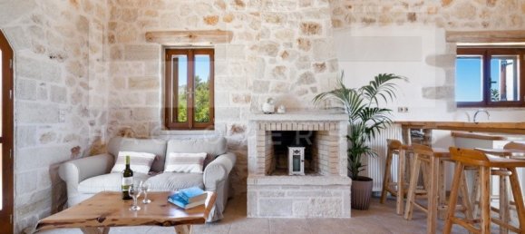 6 bedrooms Villa in Crete, Greece No. 889 17