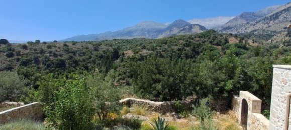 6 bedrooms Villa in Crete, Greece No. 889 5