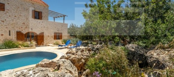 6 bedrooms Villa in Crete, Greece No. 889 30