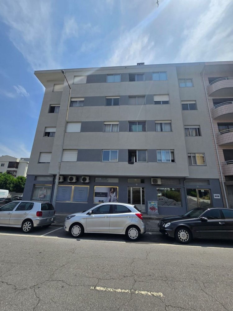 2 bedrooms Apartment in Maia, Portugal No. 350826