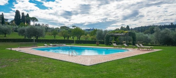 3 bedrooms Apartment in Florence, Italy No. 192899 6