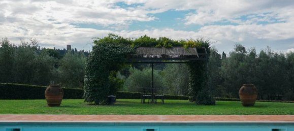 3 bedrooms Apartment in Florence, Italy No. 192899 8