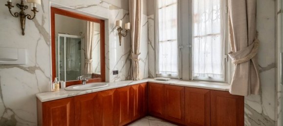 3 bedrooms Apartment in Florence, Italy No. 192899 21