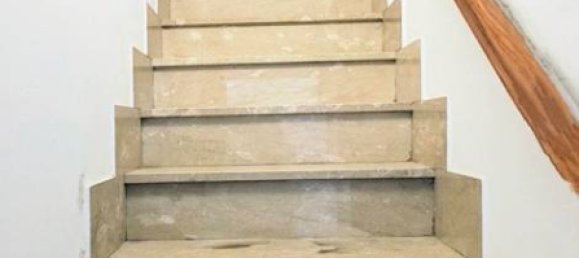 4 bedrooms House in Villanova d'Albenga, Italy No. 330462 9