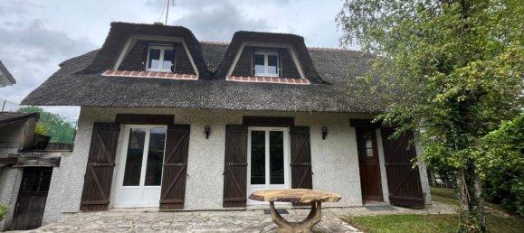 2 bedrooms House in Le Plessis-Trevise, France No. 177789 9