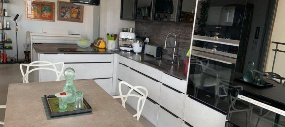 Studio in Antibes, France No. 328709 2