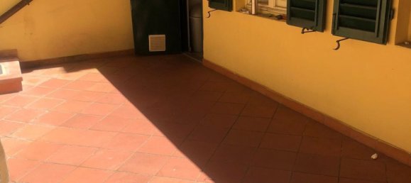 4 bedrooms Apartment in Florence, Italy No. 335744 11