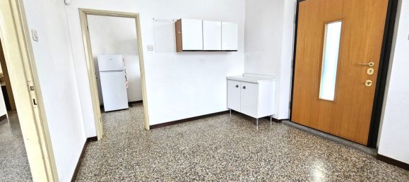 4 rooms Villa in Legnano, Italy No. 273868 5