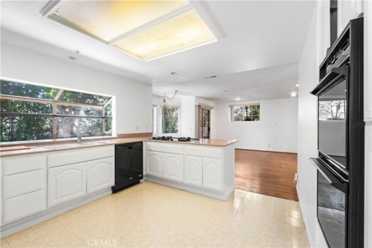 4 غرف نوم منزل في Glendale, USA رقم 279382