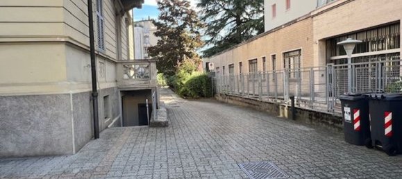 Офис 220м² в Варесе, Италия № 364878 5