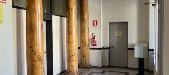 Офис 220м² в Варесе, Италия № 364878 6