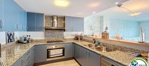 3 bedrooms Penthouse in Roses, Spain No. 177596 6