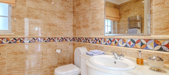 4 bedrooms House in Budens, Portugal No. 121363 26