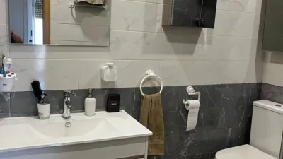 3 bedrooms Apartment in Toledo, Spain No. 281930